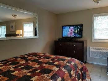Sea Haven Resort Motel Southampton Esterno foto