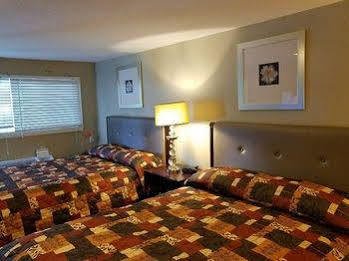 Sea Haven Resort Motel Southampton Esterno foto