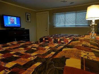 Sea Haven Resort Motel Southampton Esterno foto