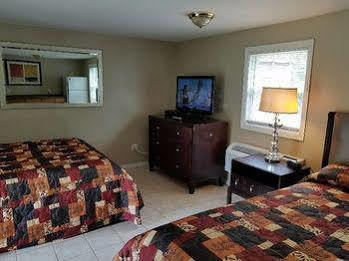 Sea Haven Resort Motel Southampton Esterno foto