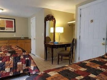 Sea Haven Resort Motel Southampton Esterno foto